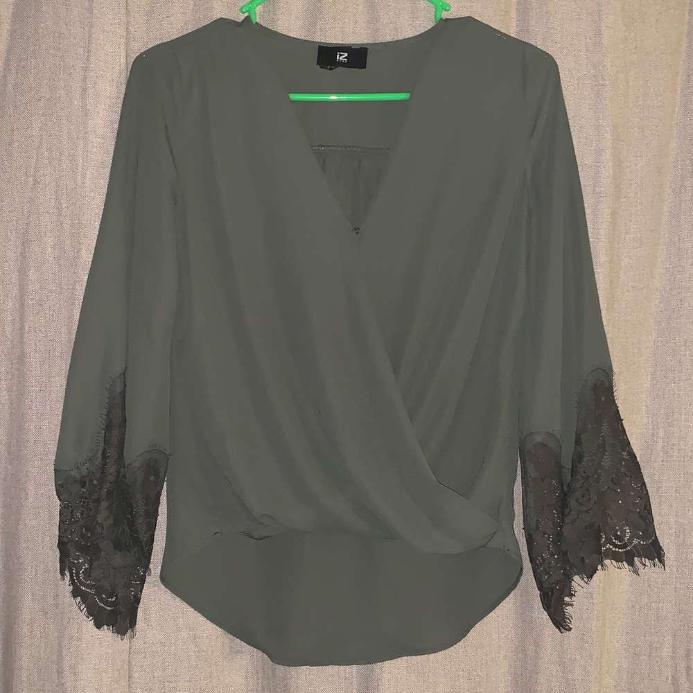 IZ Byer junior xs blouse